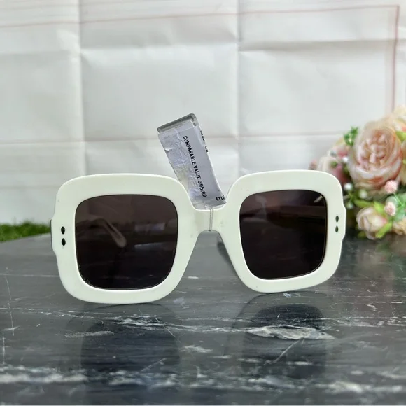 ISABEL MARANT Sunglasses Woman ivory-
gray  New - Picture 7 of 16